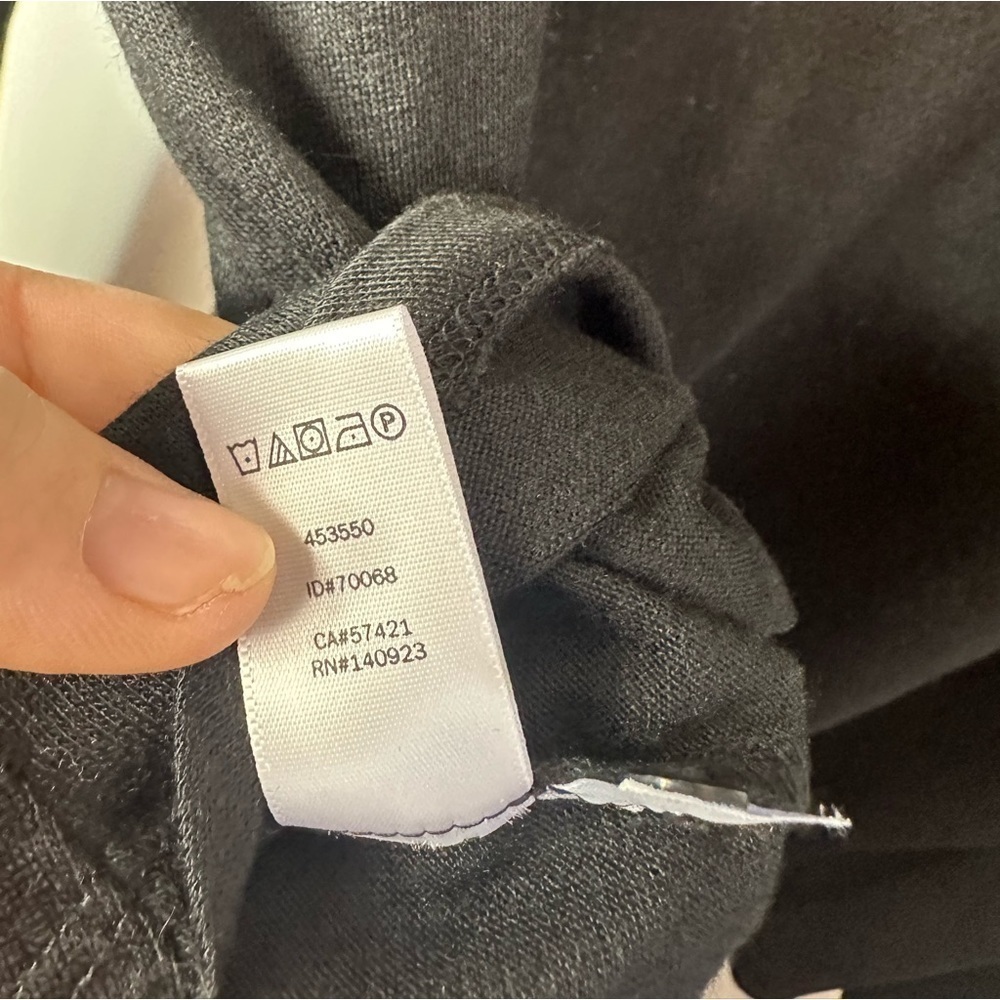 NWT Loft Black Long Sleeve Top with Floral Embroidery Women’s Size Large - Picture 11 of 12